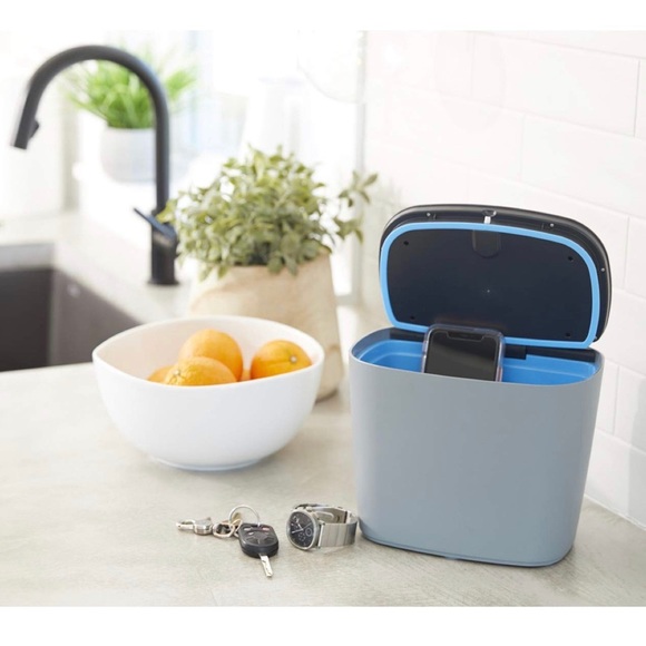 SoClean Device Disinfector PLUS Organizer Bundle - Picture 6 of 7